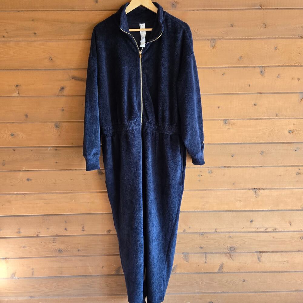 Fabletics Jumpsuit Cozy Cord Zip Onesie Black NWOT XXL/1X Soft Stretch Outfit - Picture 2 of 5